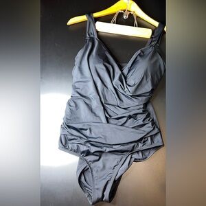 Jantzen Surplice One Piece Black Draped Swimsuit Size 12 NWOT